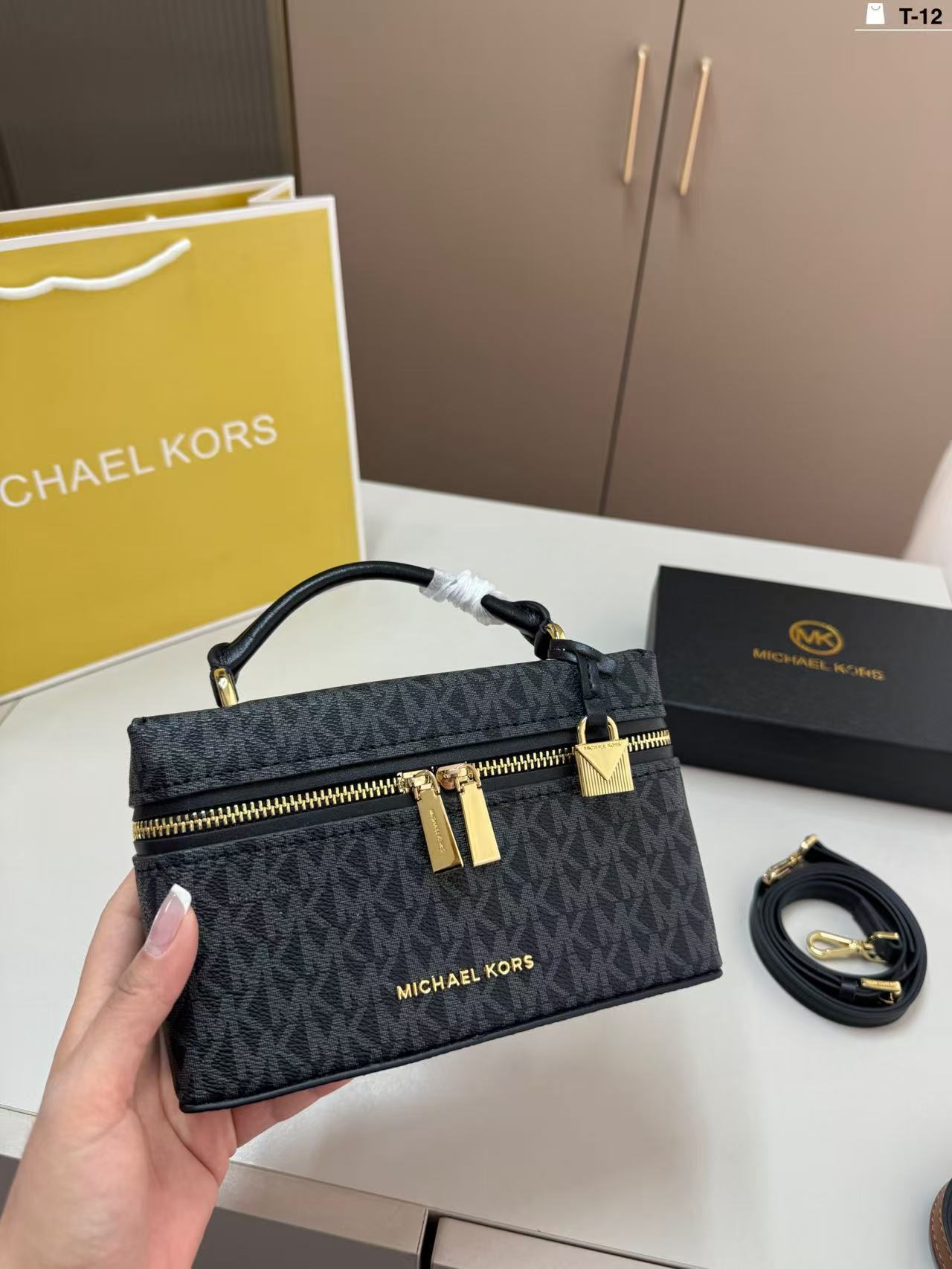 Michael Kors High-Quality Tote - огляд і ціна Women'S Tote Bags Michael Kors