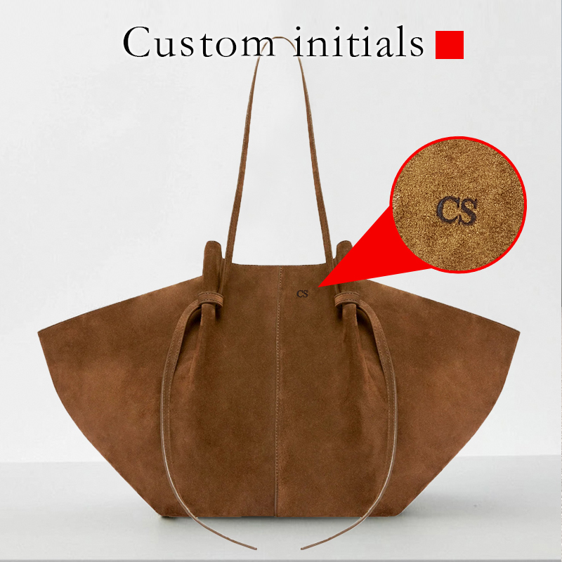 Custom Name Initials Large Cap - огляд і ціна Women Bags Zara