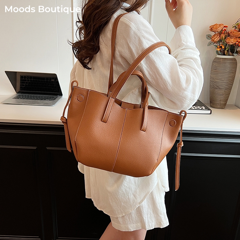 MOODS Branded Underarm Shoulde - огляд і ціна Women Bags Zara