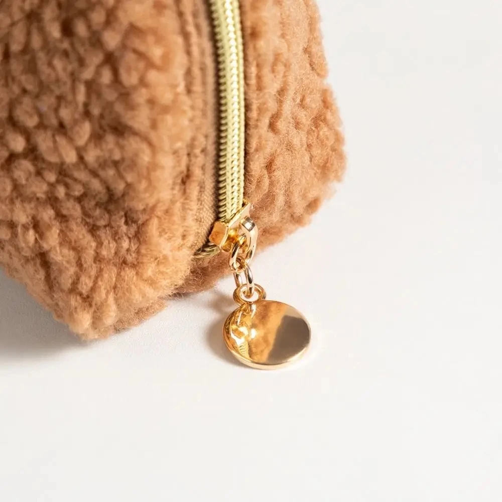 Kawaii Bear Ear Sherpa Makeup  - огляд і ціна Women Vanity Bags