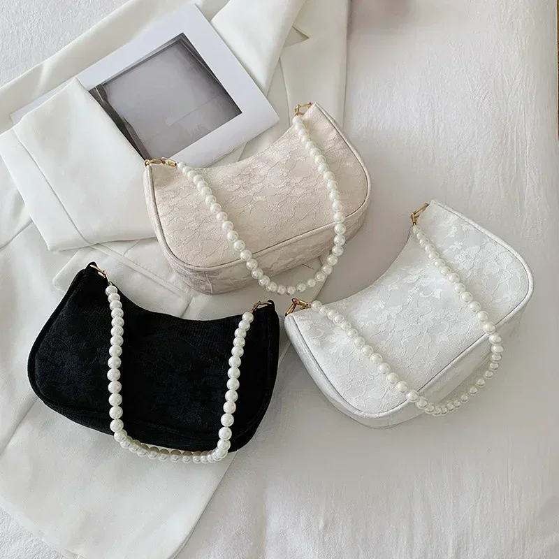 Womens Minimalist Pleated Unde - огляд і ціна Women Bags Zara